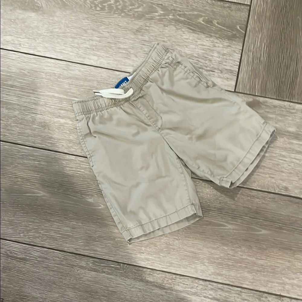 Old Navy Tan Casual Shorts Relaxed Fit Lightweight (B)